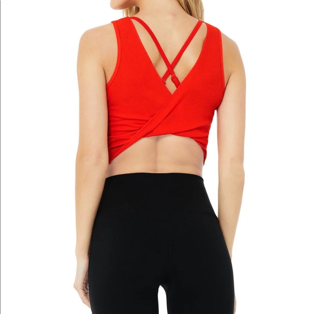 Brand new alo swirl tank! - Picture 3 of 5